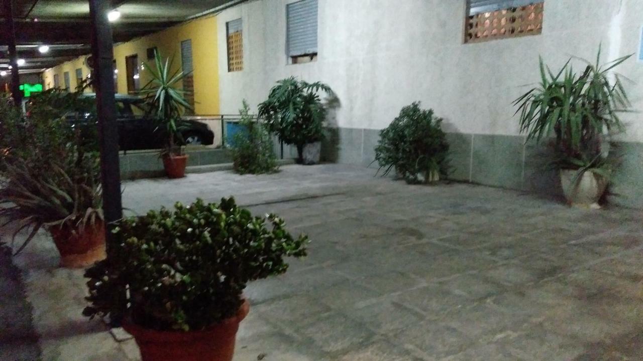 Pension- Mari Loli - Oficial Guardamar del Segura Exterior photo